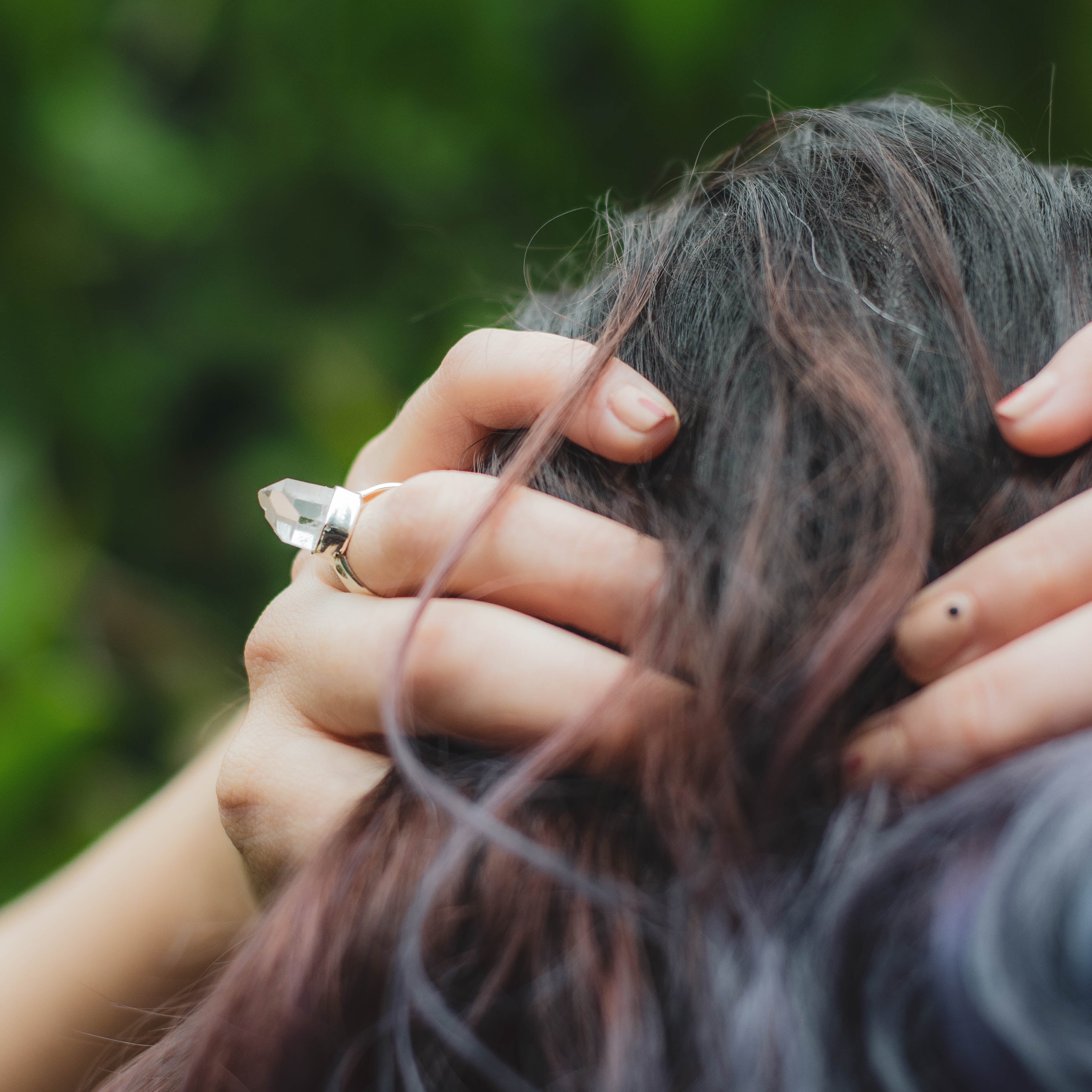 Quartz spike ring