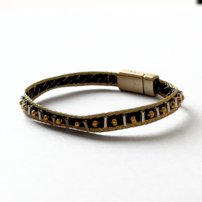 Pulsera Ausangate bordada