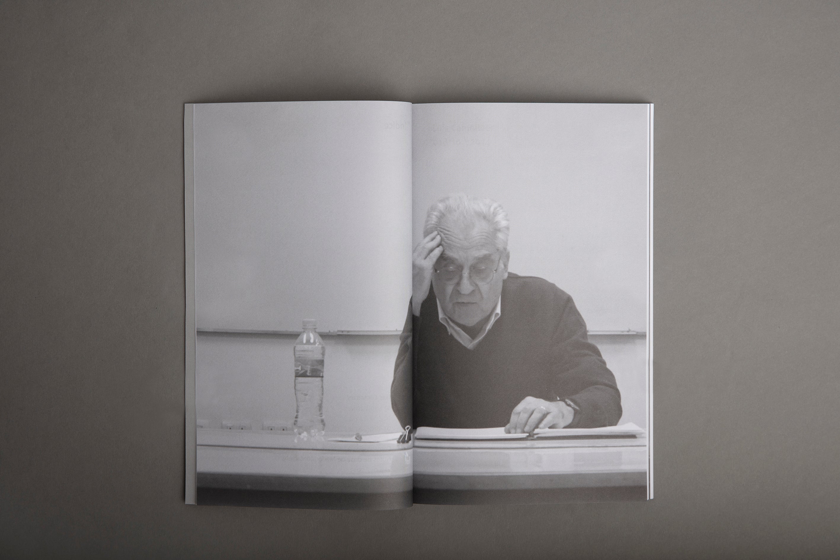 Ideas around contemporary photography. Luis Camnitzer &amp; Mario Montalbetti.